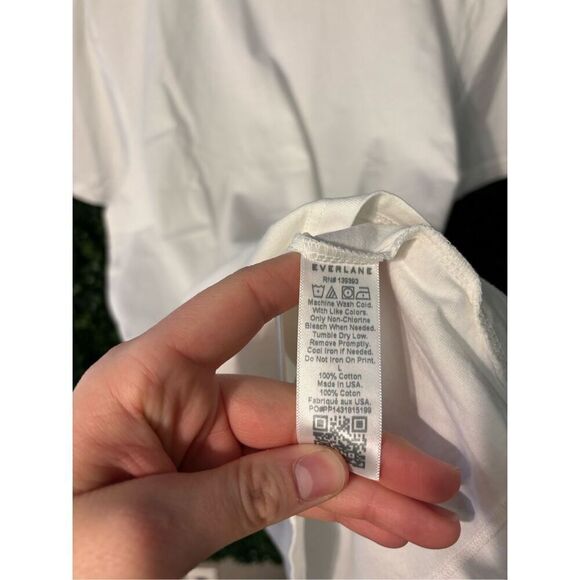 Everlane Uniform Mens NWOT White Short Sleeve Shirt Sz Large - Picture 3 of 3